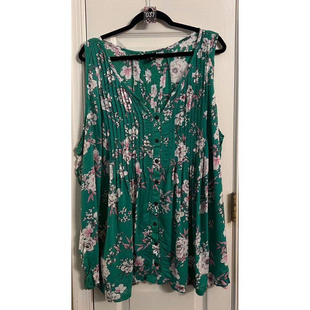 Torrid Green Floral Pintuck Sleeveless Blouse Button Front Rayon Top Size (4) 4X